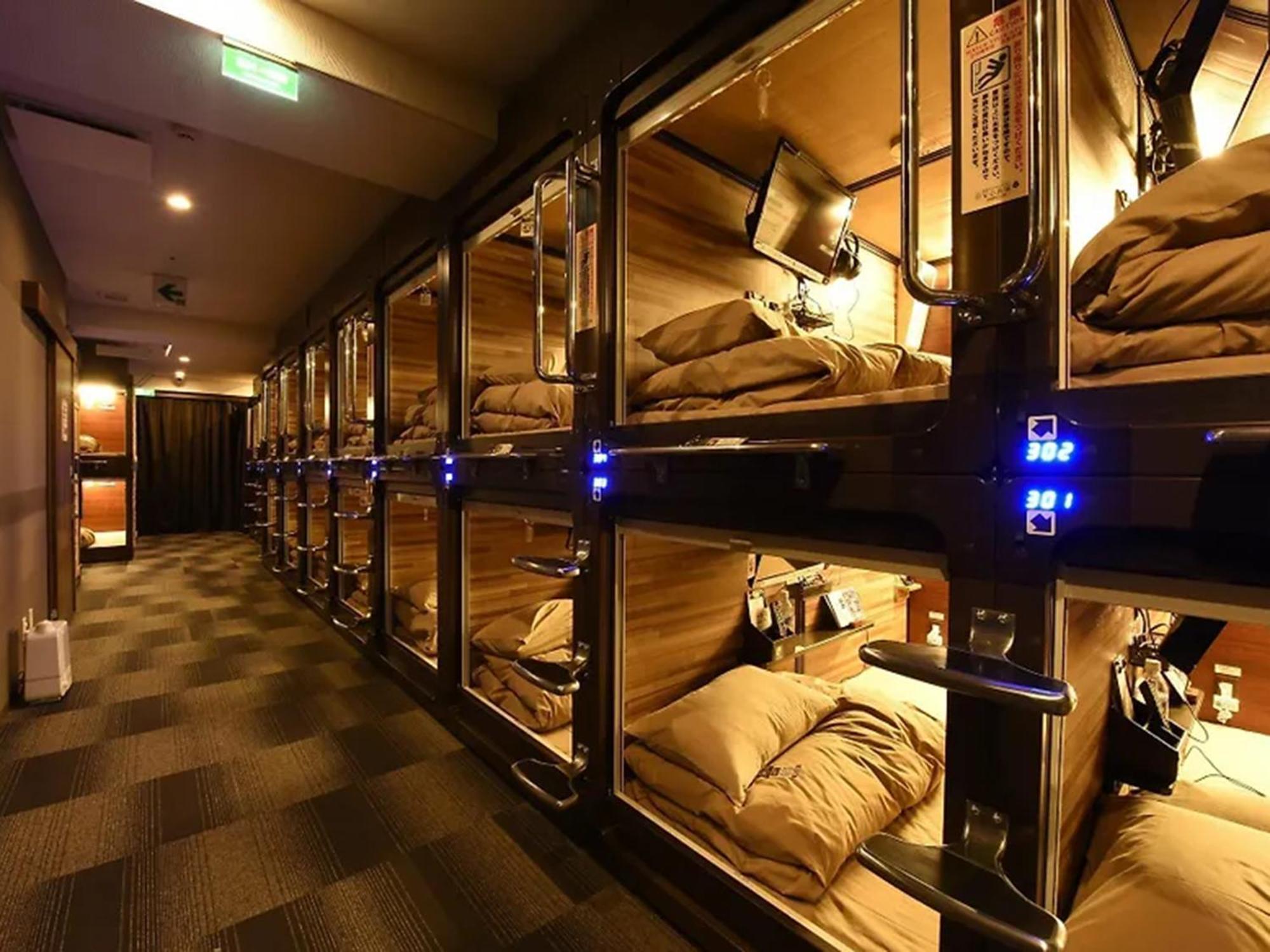 แคปซูล โฮเต็ล อันชิง โอยาโดะ พรีเมียม นาโกย่าซากาเอะ Hotel ภายนอก รูปภาพ